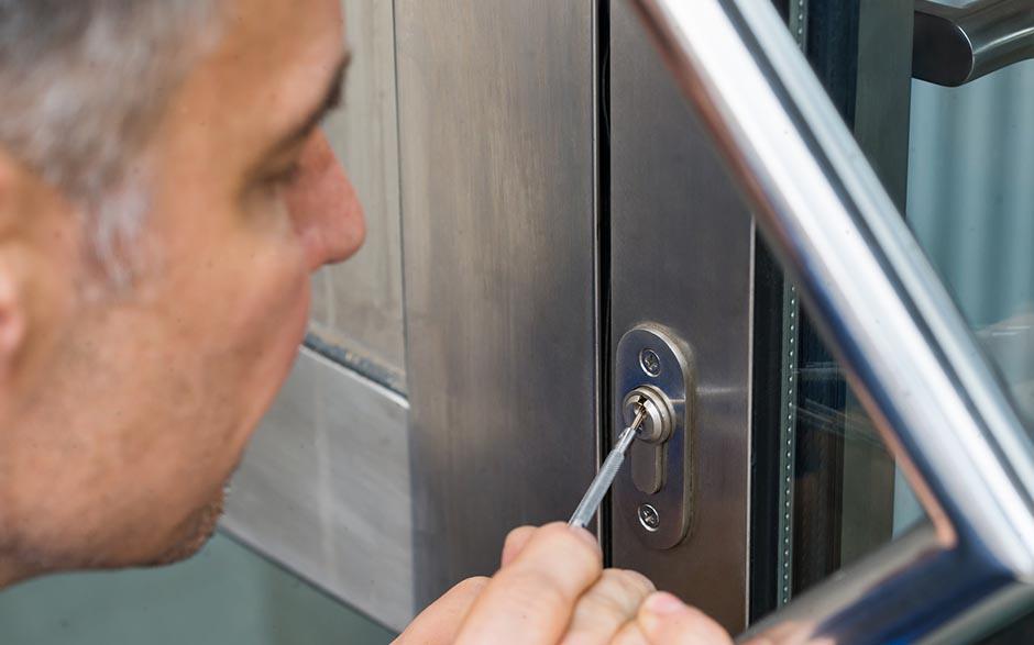 serrurier ouverture de porte Varennes-Jarcy